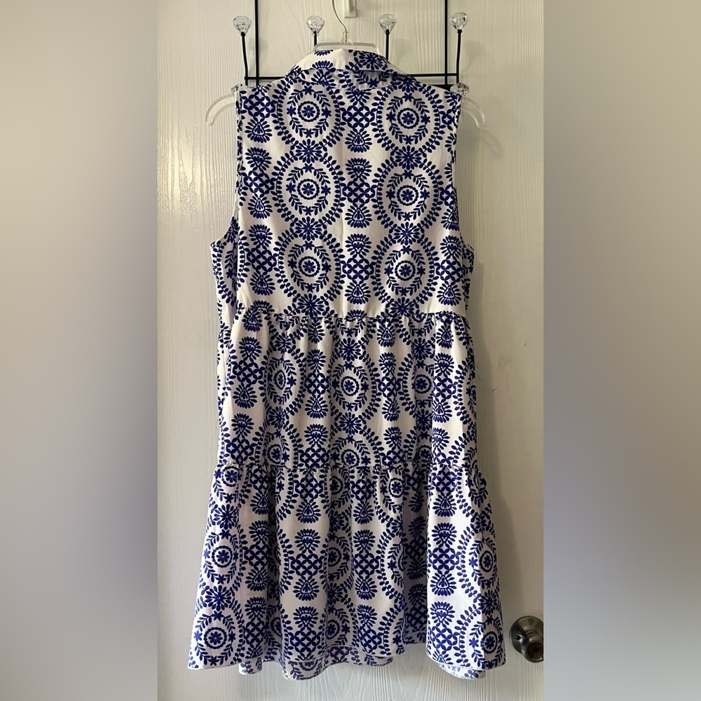 SHEIN Navy and White Floral Dress - Picture 6 of 7